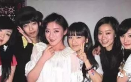 闺蜜们吃瓜娱乐圈,揭秘明星幕后故事