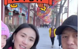 娱乐圈吃瓜爆料恋爱,明星甜蜜互动引粉丝热议