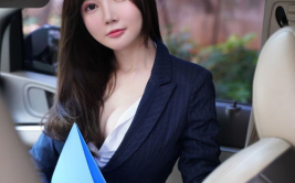 车开得比较猛的文段,驾驶激情的瞬间